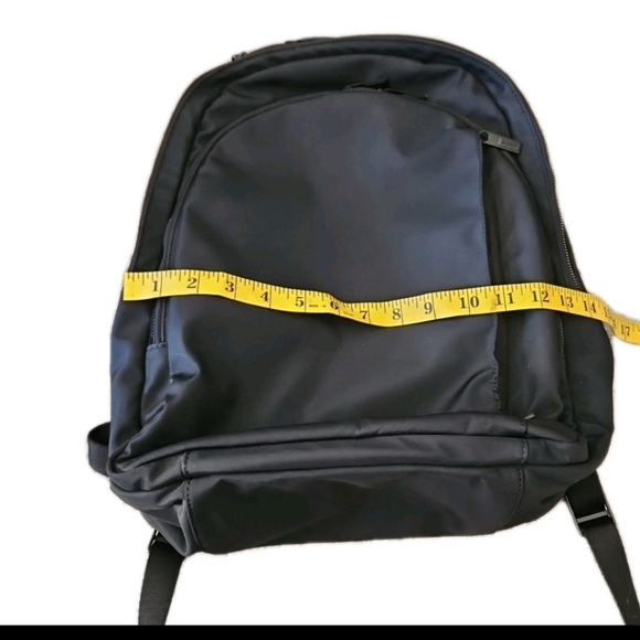 AWAY The Backpack Black Travel Carry-On Luggage 25.5L  Expandable Nylon TSA Bag - Picture 11 of 14